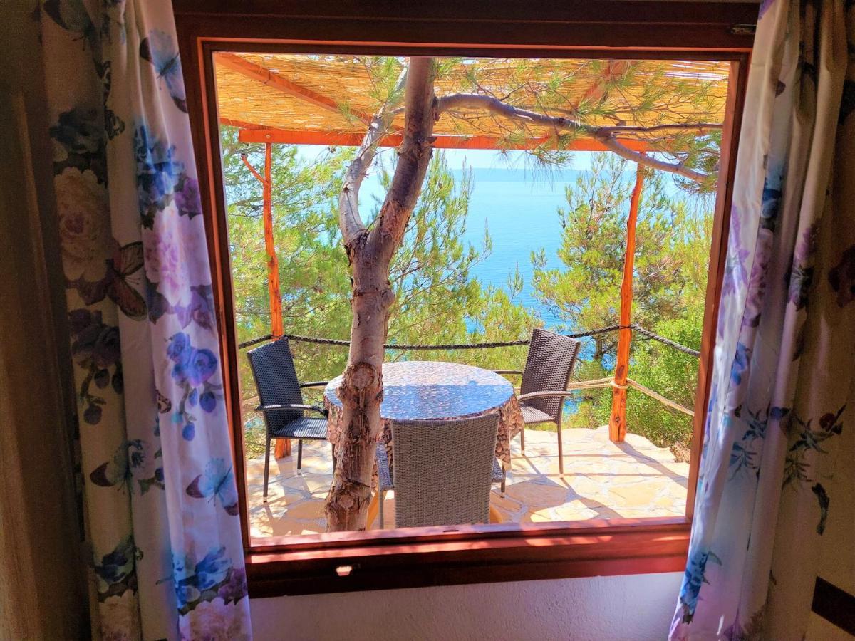 Vala Hrvaska Robinson Hotel Gornji Humac Buitenkant foto